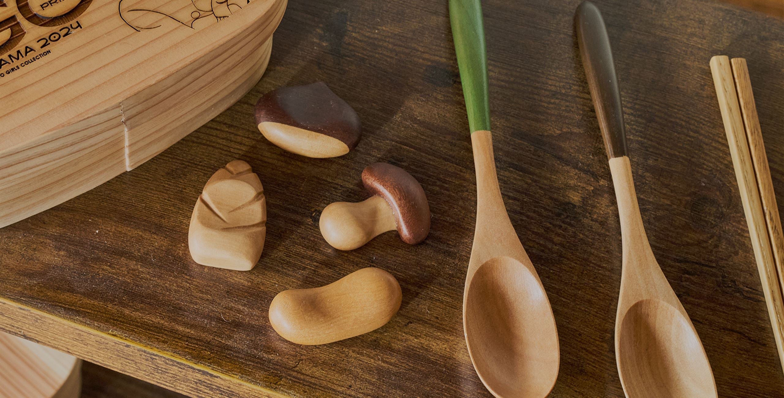 漆器２枚 GU公式 | シアーボリュームスリーブブラウス(5分袖)Q