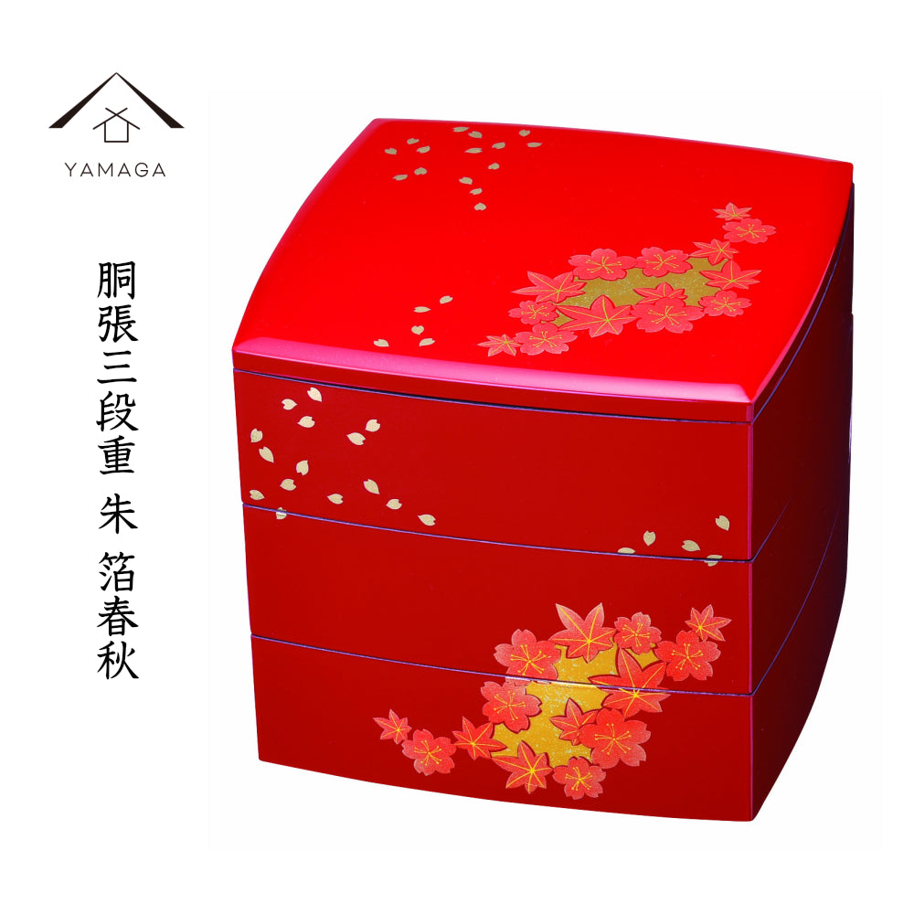 6.5 Three-tiered box with vermilion foil, spring and autumn
