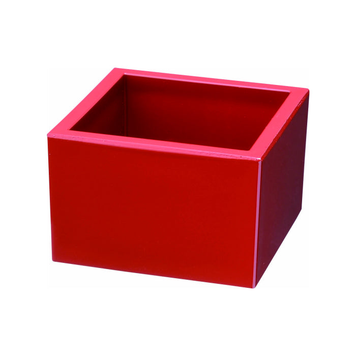 Lacquered masu, all vermilion, can be personalized