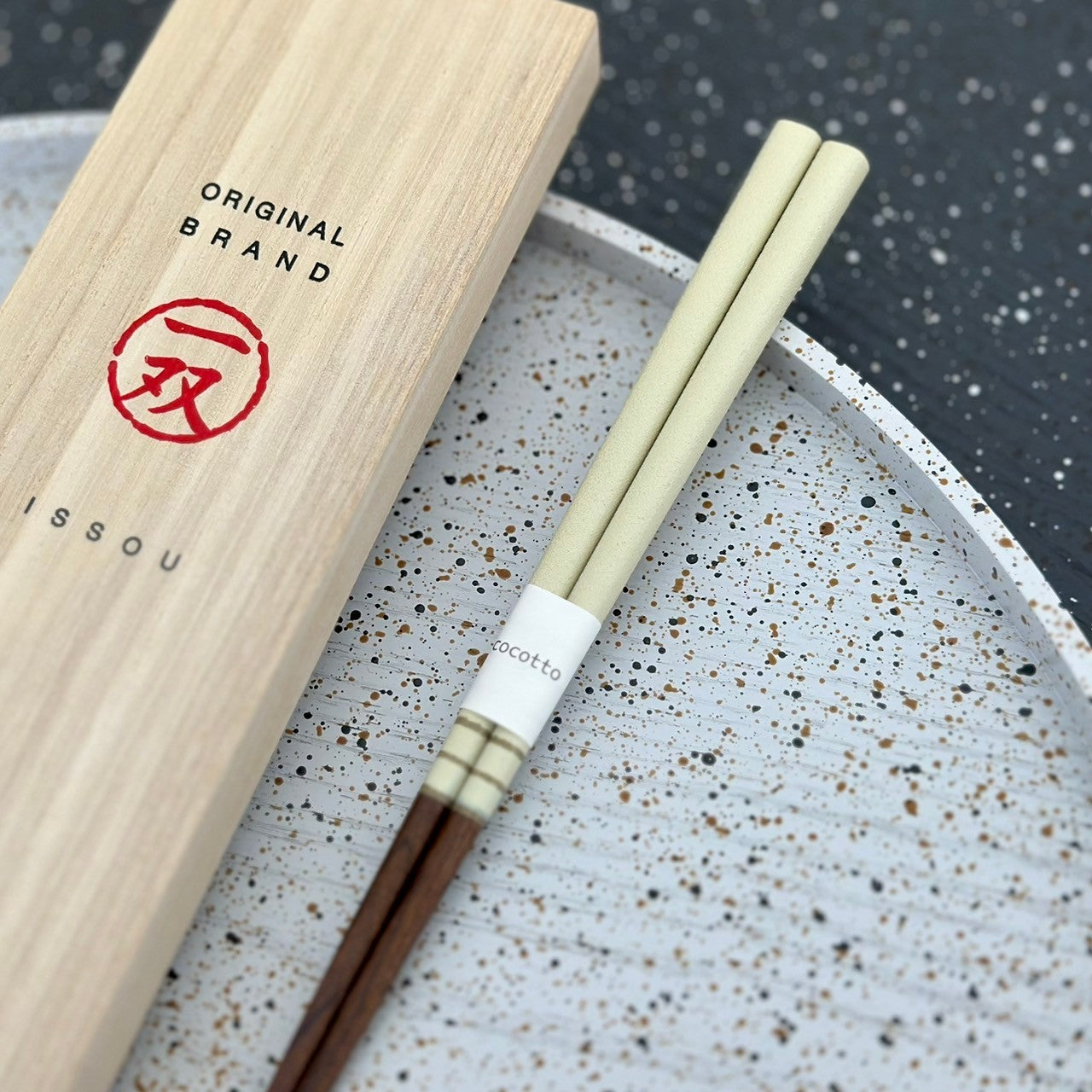 【桐箱・単品】 木製 ギフト箸 ココット アイボリー 21cm