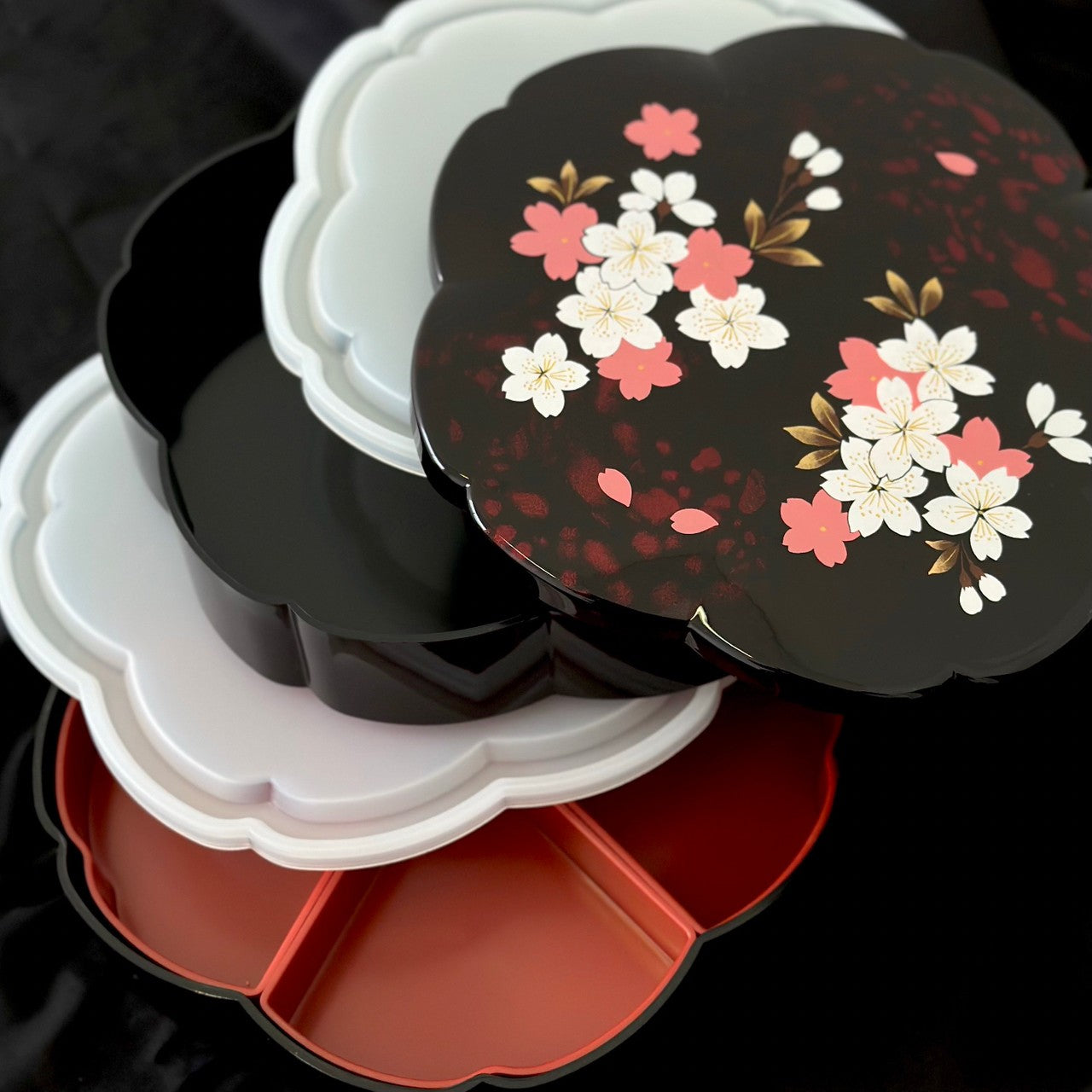 重箱 オードブル 二段 桜型 別甲塗り さくら シール蓋付